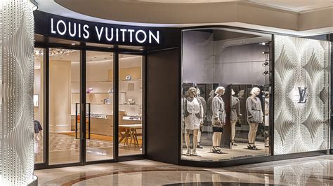 Louis Vuitton Singapore Takashimaya Shopping .